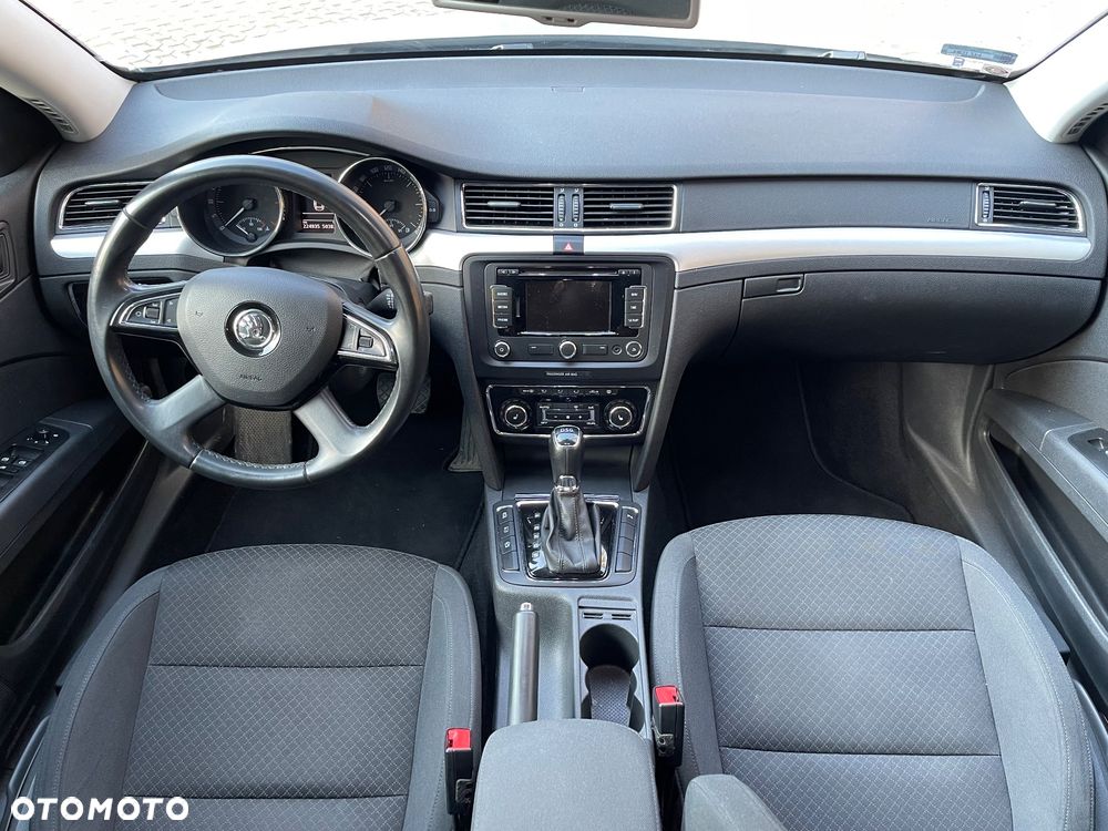 Skoda Superb 2.0 TDI Comfort DSG - 7