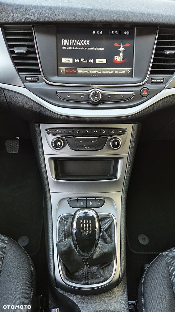 Opel Astra 1.6 CDTI Elite S&S - 11