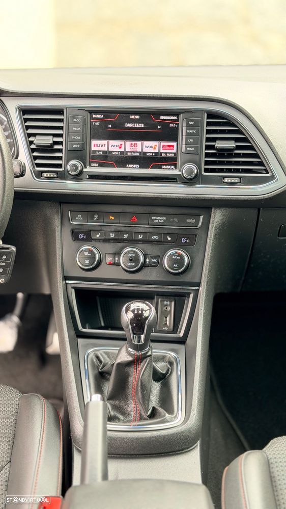 SEAT Leon SC 2.0 TDI DPF S&S FR - 10