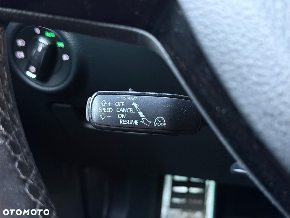 Skoda Superb 2.0 TDI 4x4 L&K DSG - 21