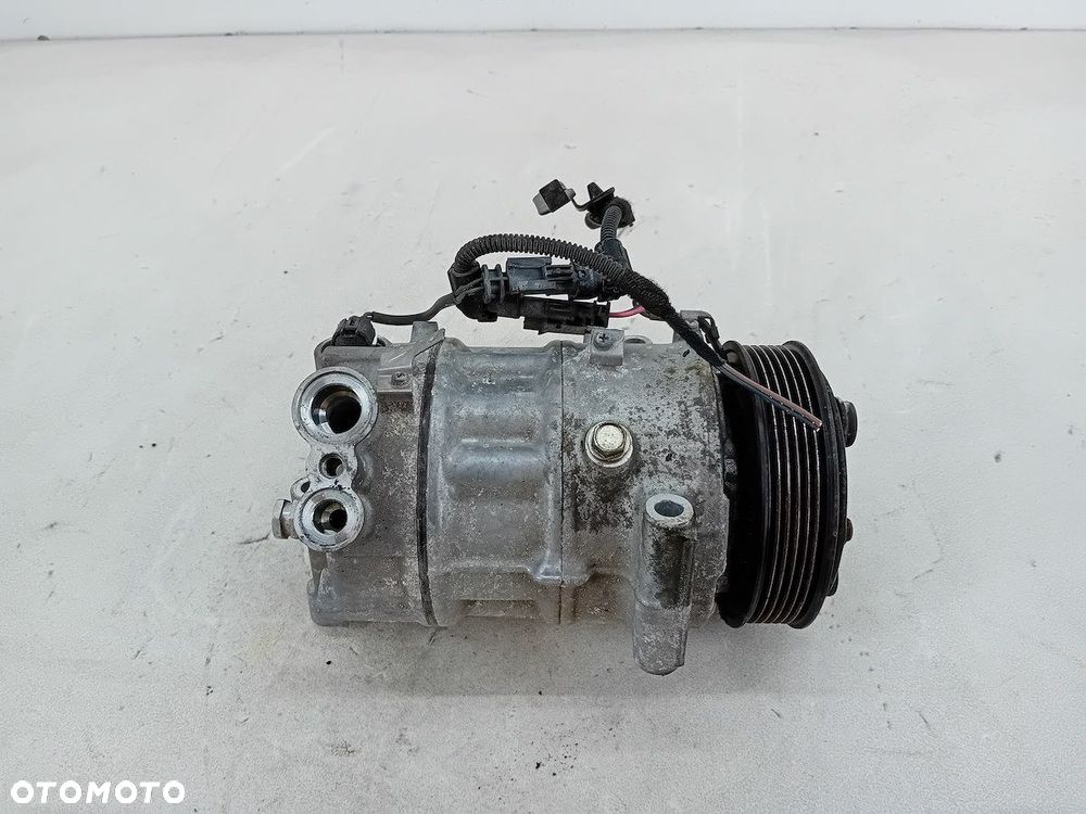 POMPA, SPRĘŻARKA KLIMATYZACJI OPEL INSIGNIA 22861233 PXC16 1.6 16V - 2