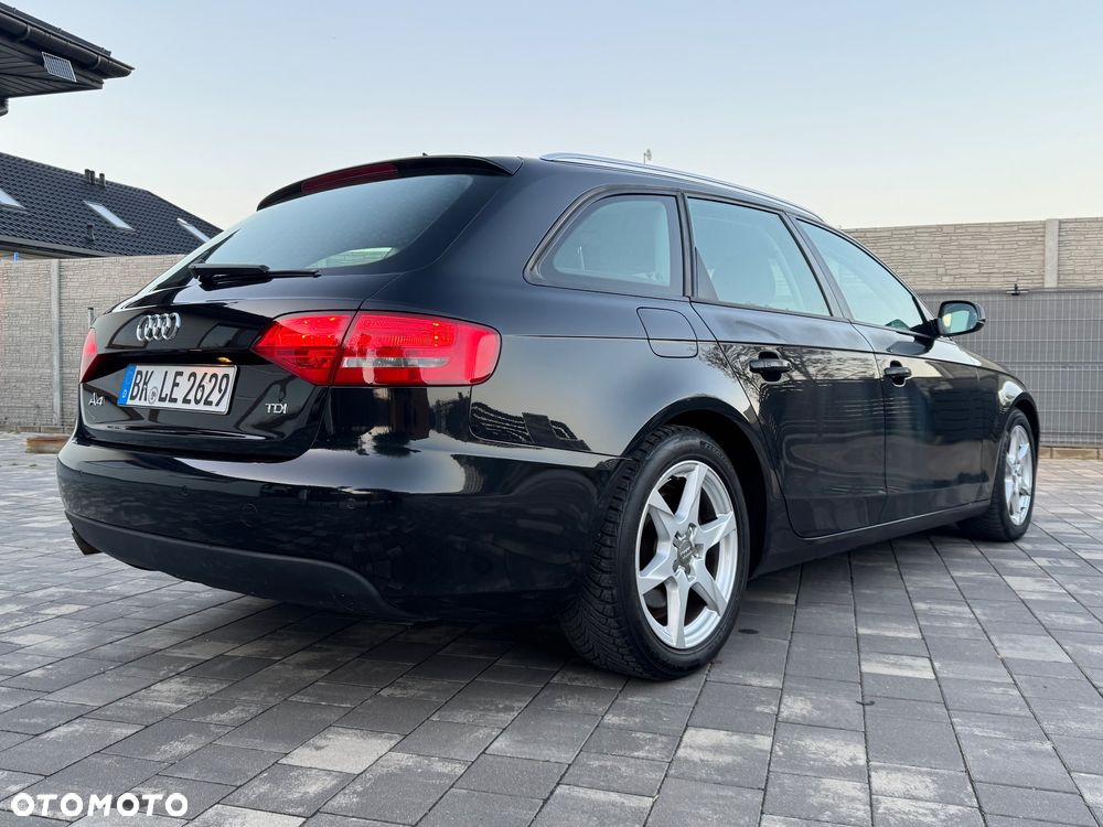 Audi A4 - 24
