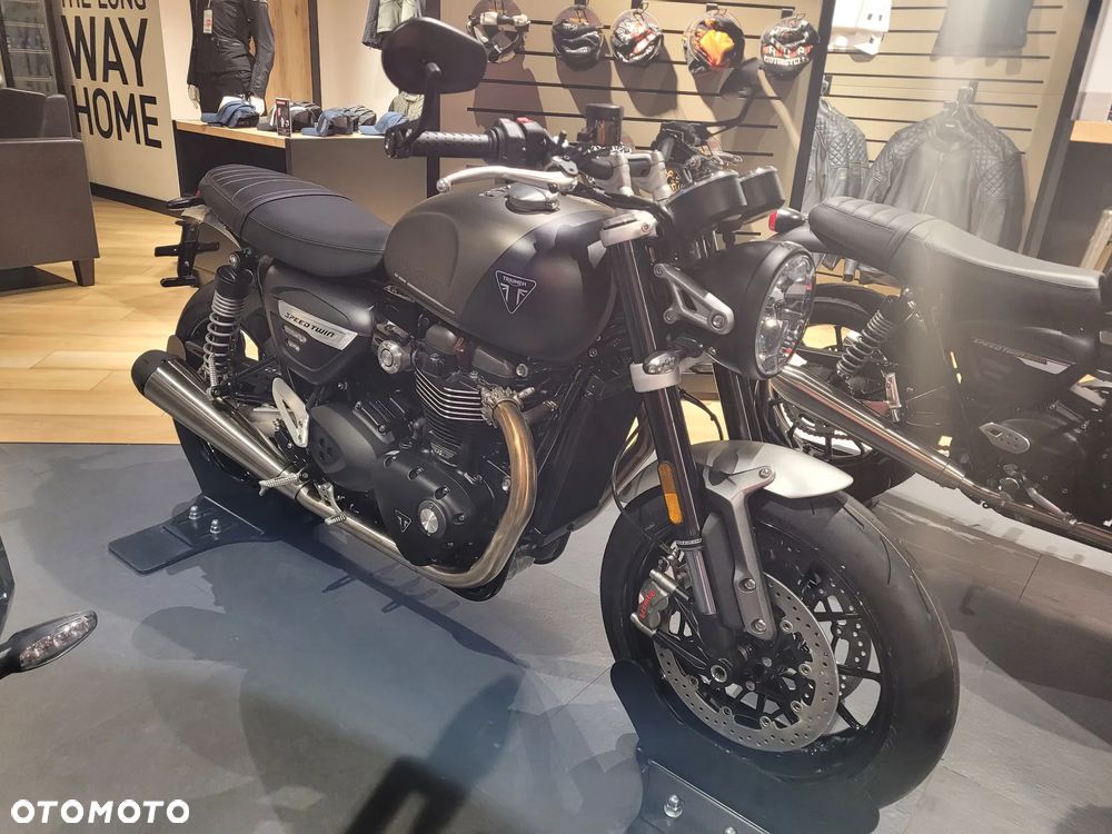 Triumph Speed Twin - 4