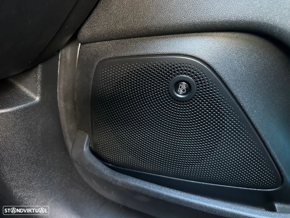 Ford Fiesta 1.0 EcoBoost Active+ - 38