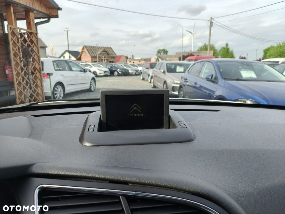 Peugeot 3008 HDi FAP 150 Family - 12