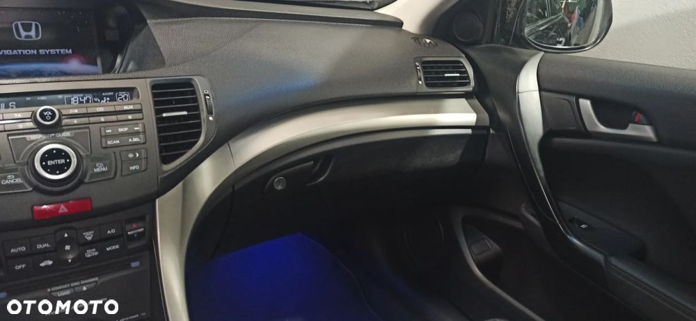 Honda Accord 2.4 Executive Nav+ACC+LKAS - 25