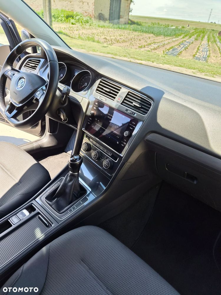 Volkswagen Golf 2.0 TDI DPF Comfortline - 20