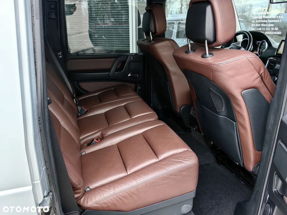 Mercedes-Benz Klasa G 350 BlueTec L - 12