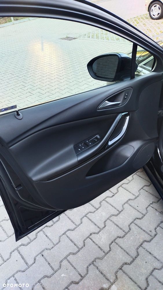 Opel Astra 1.4 Turbo Innovation - 15