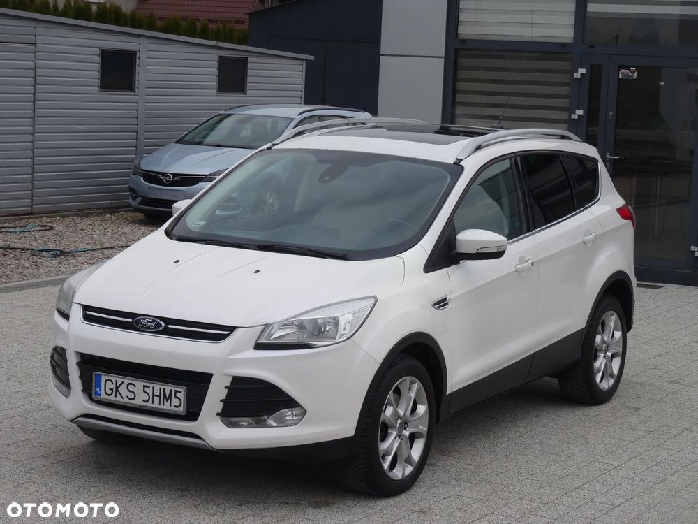 Ford Escape 2.0 EcoBoost AWD Titanium - 4
