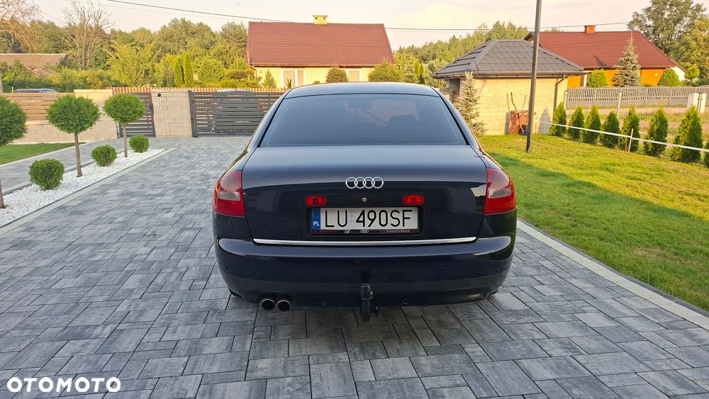 Audi A6 Limousine 2.4 - 16