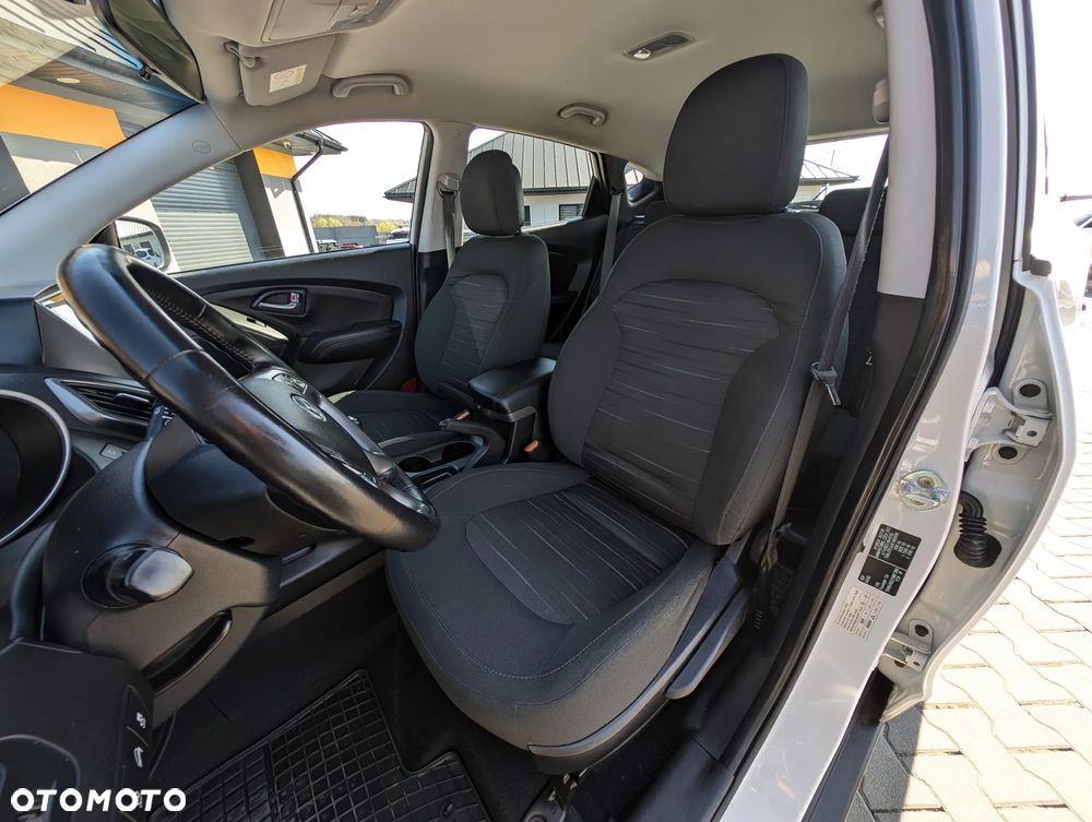 Hyundai ix35 1.6 2WD blue Style - 34