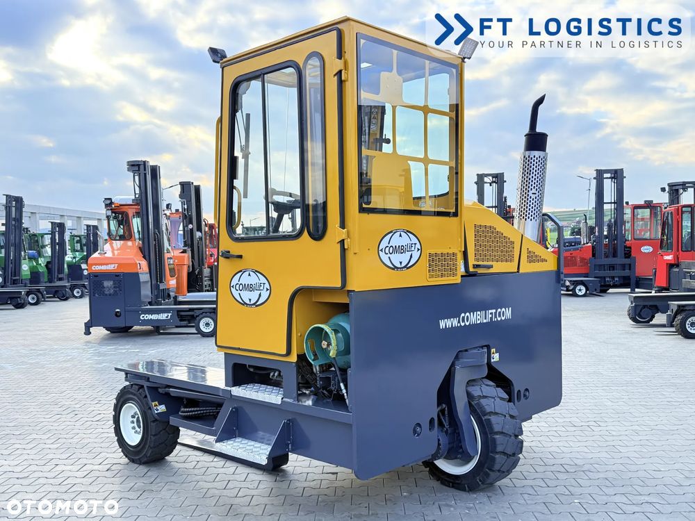 Combilift WÓZEK CZTEROKIERUNKOWY - WIELOKIERUNKOWY | COMBILIFT C5000XL | GAS | TRIPLEX 5550MM | POZYCJONER WIDEL | WOLNY SKOK | NOWE OPONY | PO SERWISIE | STAN IDEALNY | Szeroka oferta wózków czterokierunkowych i bocznych, dopasowanych do różnorodnych potrzeb i zastosowań - 12