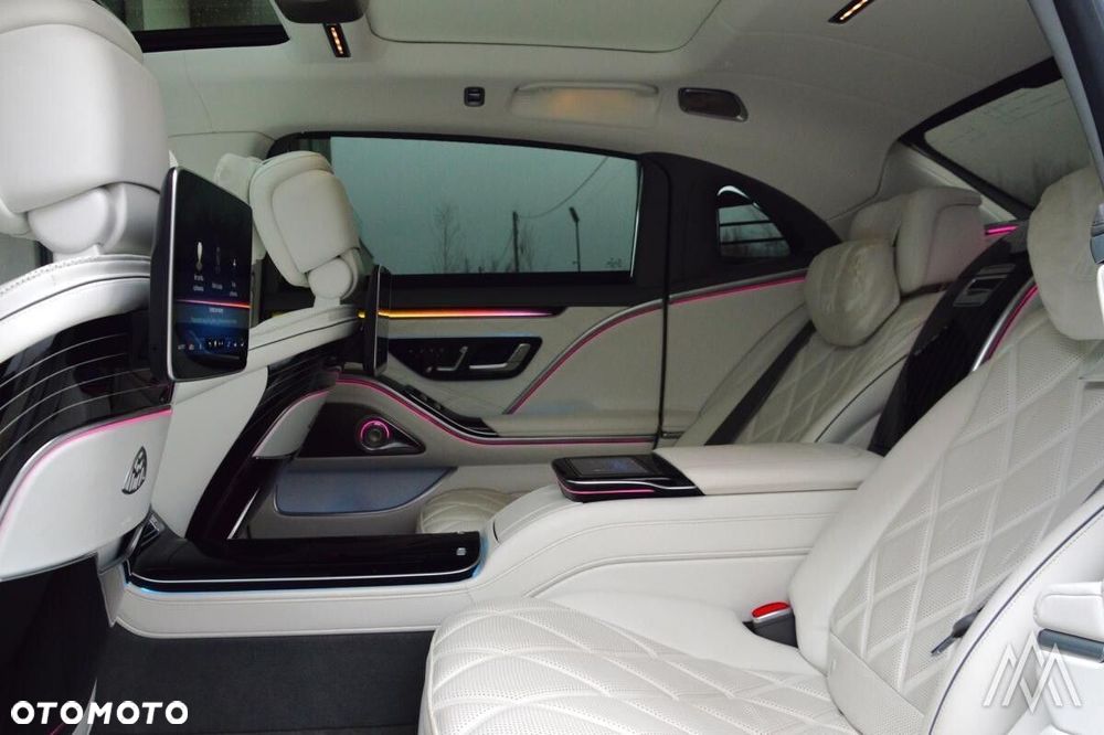 Mercedes-Benz Maybach Klasa S 680 4-Matic - 24