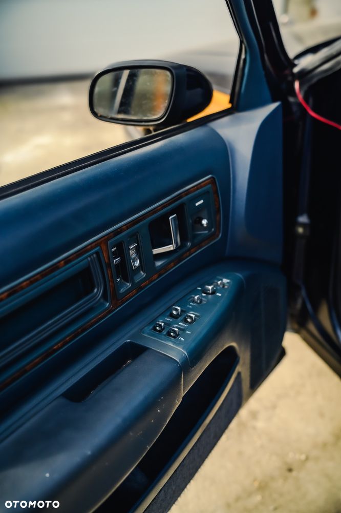 Buick Roadmaster 5.7 STD - 18