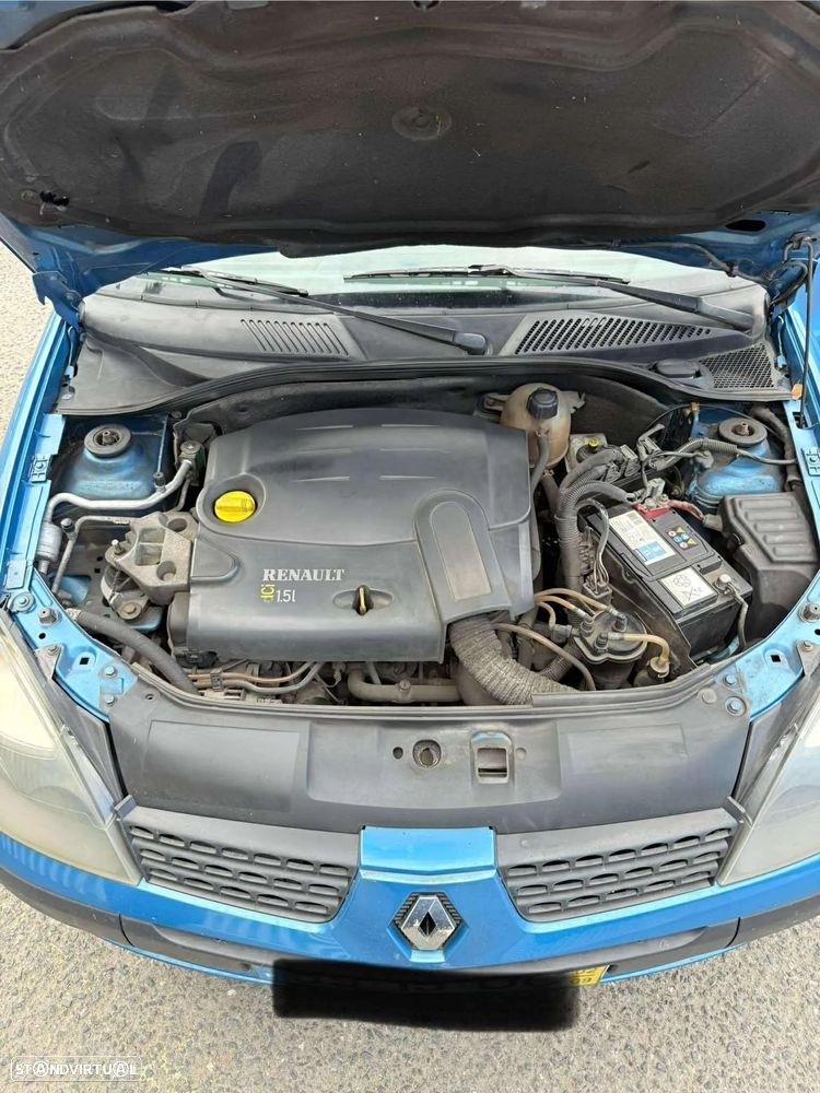 Renault Clio 1.5 dCi Privilège - 29