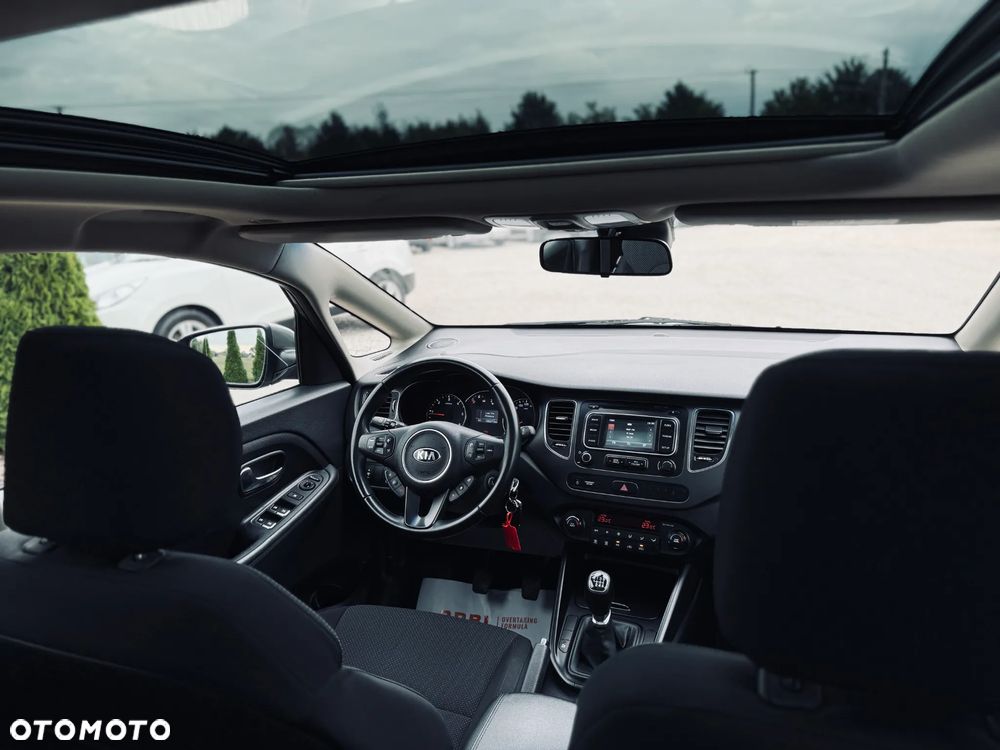 Kia Carens 1.7 CRDi M - 21