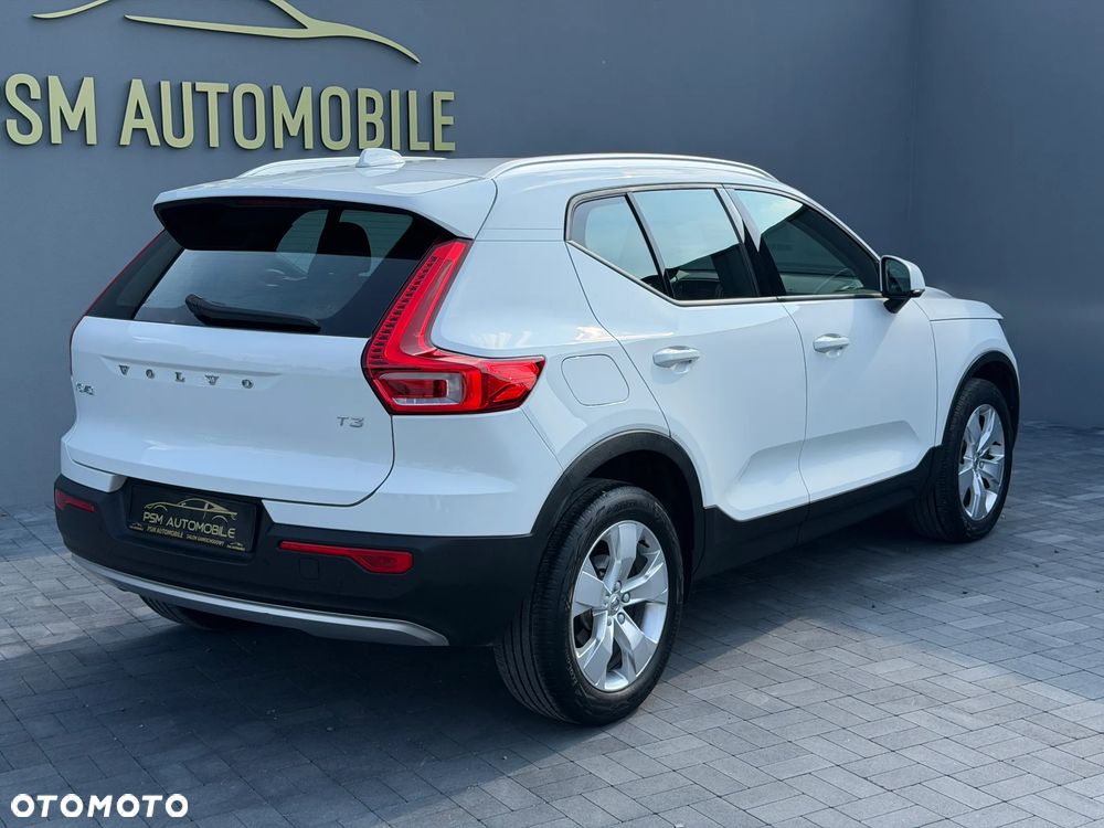 Volvo XC 40 T3 Momentum - 8