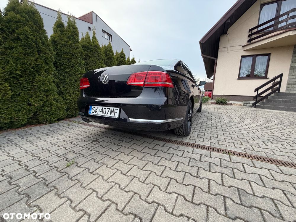 Volkswagen Passat 2.0 TDI Highline R-Style DSG - 29