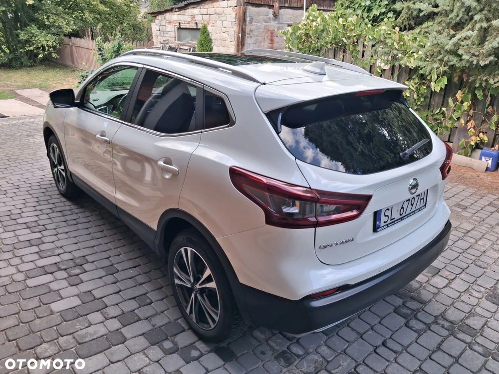 Nissan Qashqai 1.3 DIG-T N-Connecta - 6