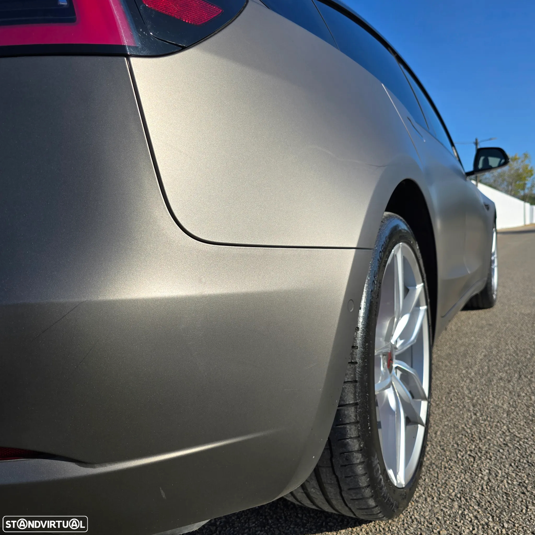 Tesla Model 3 - 13