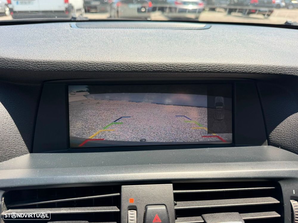 BMW X3 20 d xDrive - 38
