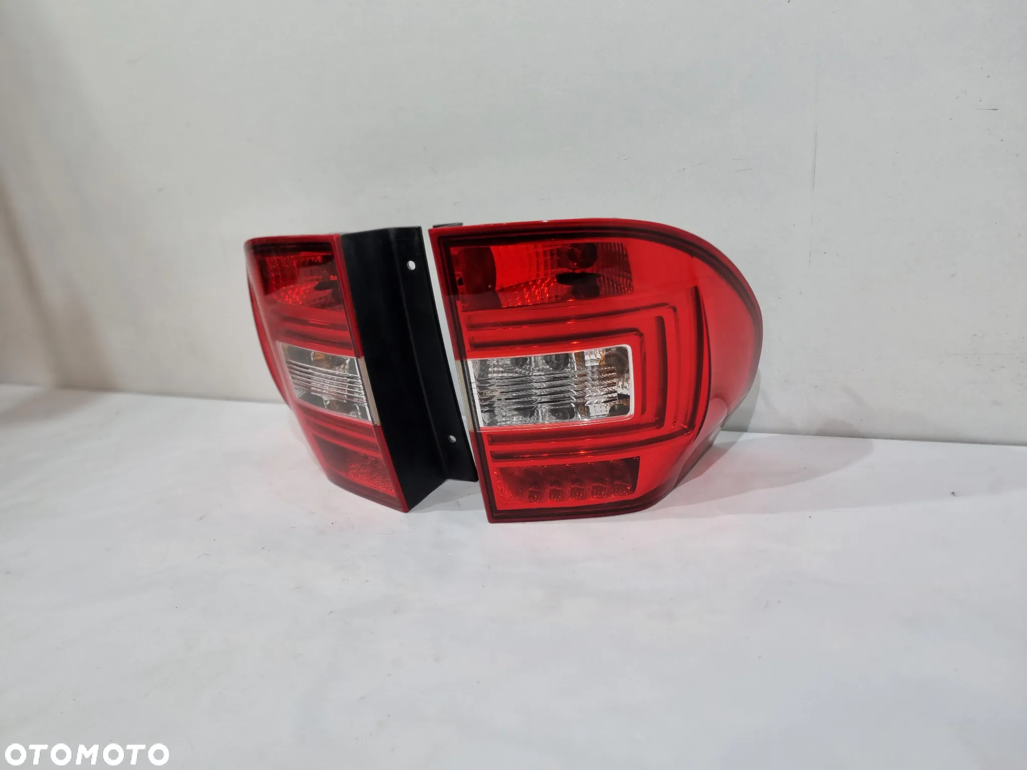SKODA YETI LIFT LAMPA TYŁ LEWA PRAWA LED 5LD945095 5LD945096 EUROPA - 3