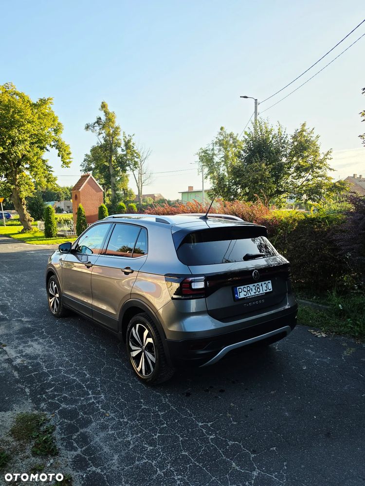 Volkswagen T-Cross - 19