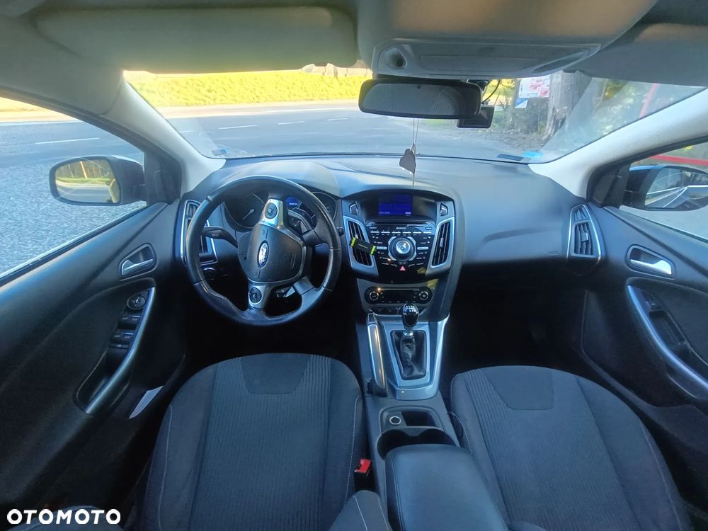 Ford Focus 1.6 EcoBoost Start-Stopp-System Titanium - 10