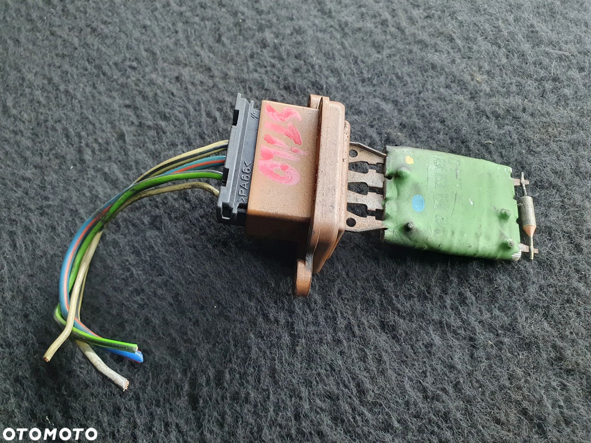 FIAT STILO REZYSTOR OPORNIK WENTYLATORA DMUCHAWY NAWIEWU ORYGINAŁ POSIADAM 2SZT - 1