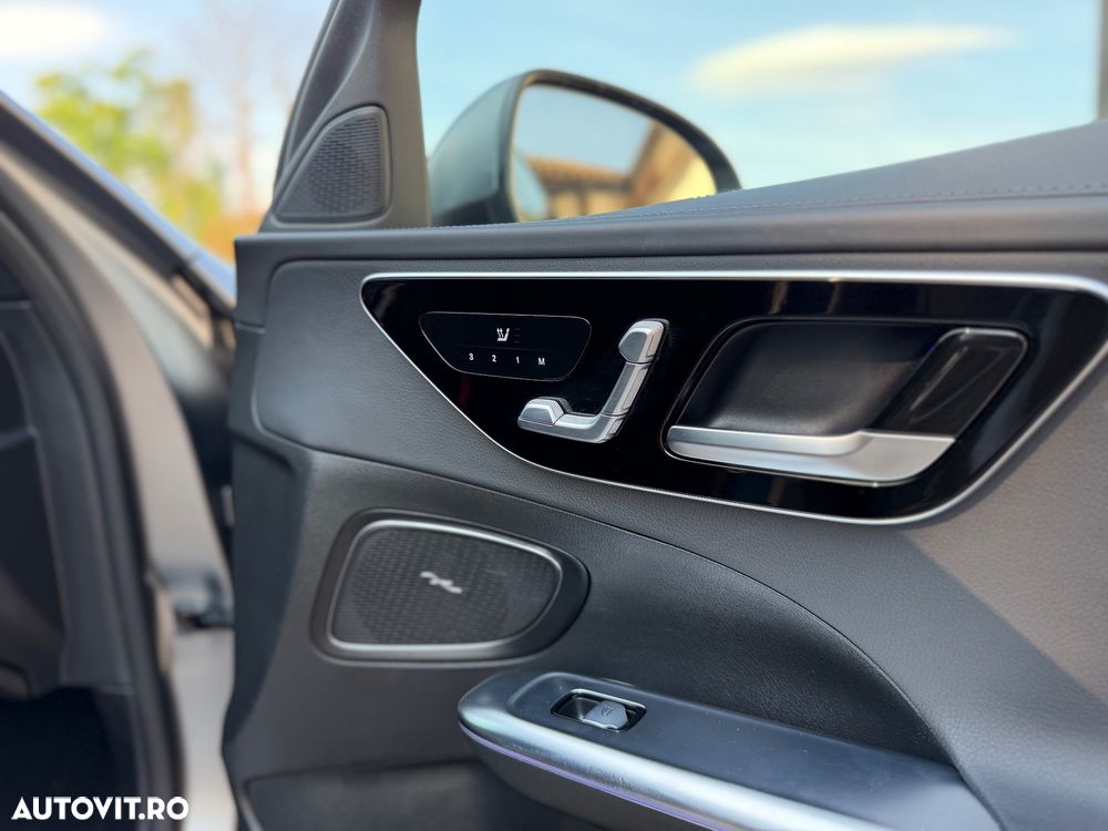 MERCEDES-BENZ C-Class 2023 — imagine 22
