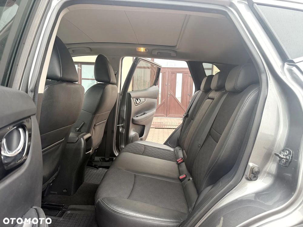 Nissan Qashqai 1.2 DIG-T Tekna - 12