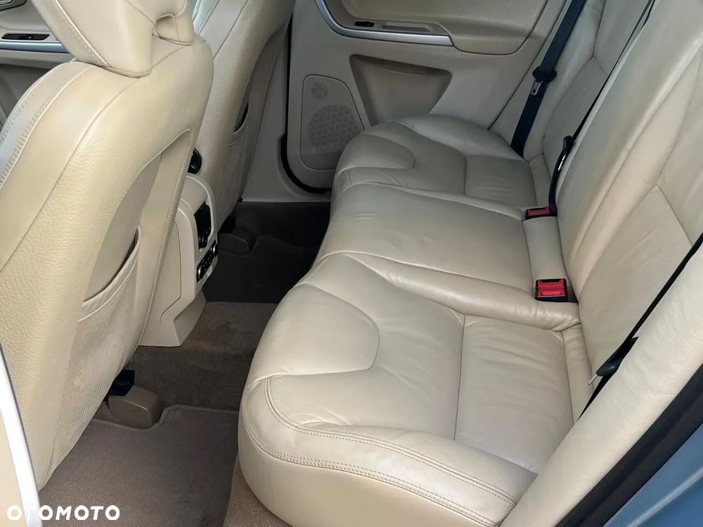 Volvo XC 60 T6 AWD Summum - 18