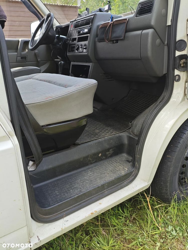 Volkswagen Transporter T4 - 16