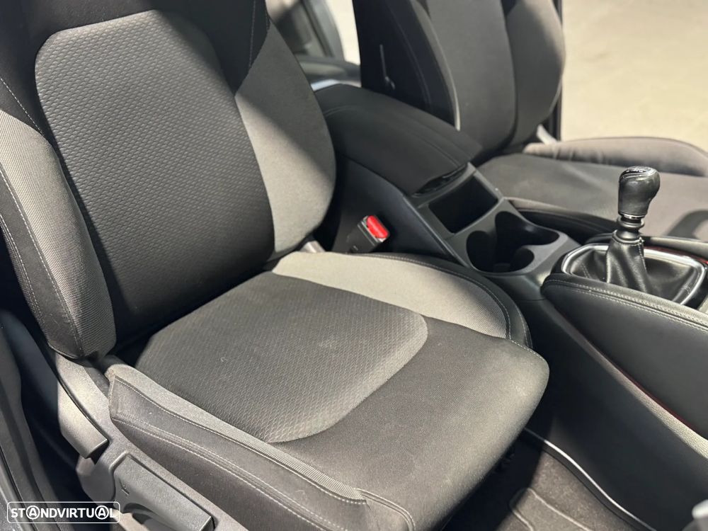 Nissan Qashqai 1.5 dCi N-Connecta - 22