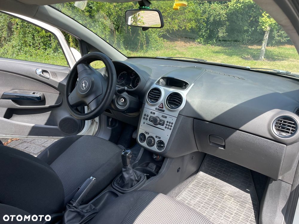 Opel Corsa - 7