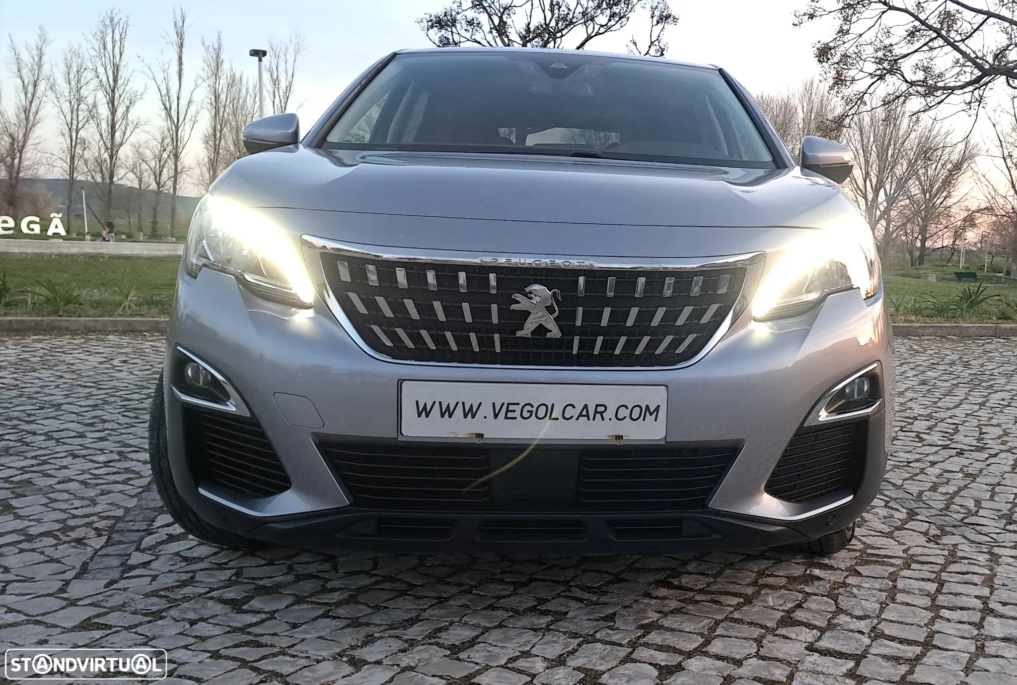 Peugeot 3008 BlueHDi 130 Stop & Start EAT8 Active Pack - 12