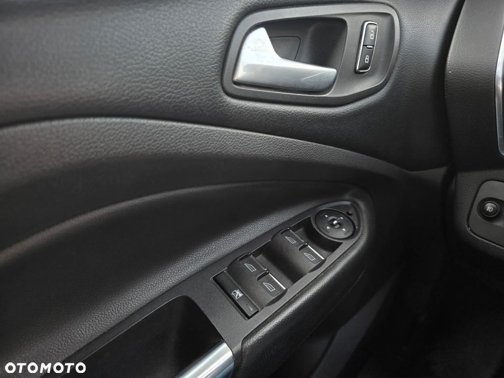 Ford Kuga 2.0 TDCi 4x4 Titanium - 13
