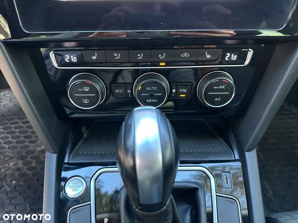 Volkswagen Passat 1.5 TSI EVO Business DSG - 16