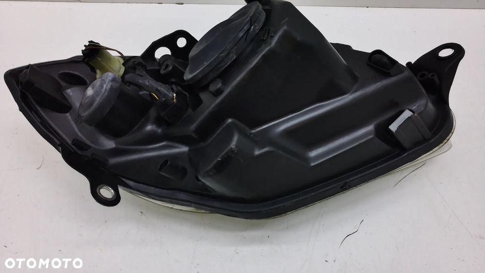Skoda Fabia II Lampa Przód Lewa Prawa - 7