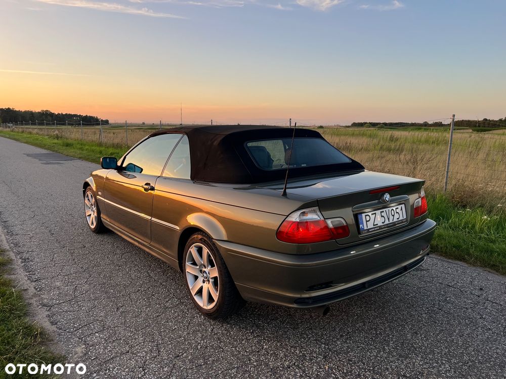 BMW Seria 3 318Ci - 7
