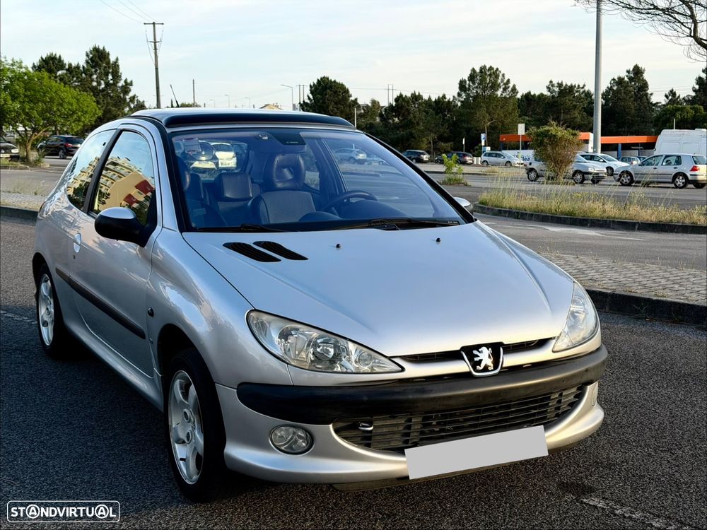 Peugeot 206 1.6 GTi - 1