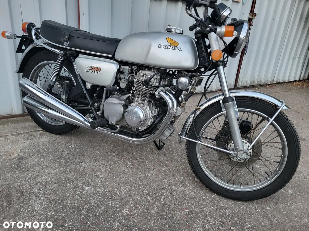 Honda CB - 10