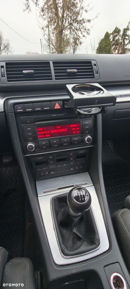 Audi A4 Avant 2.0 T FSI quattro - 22