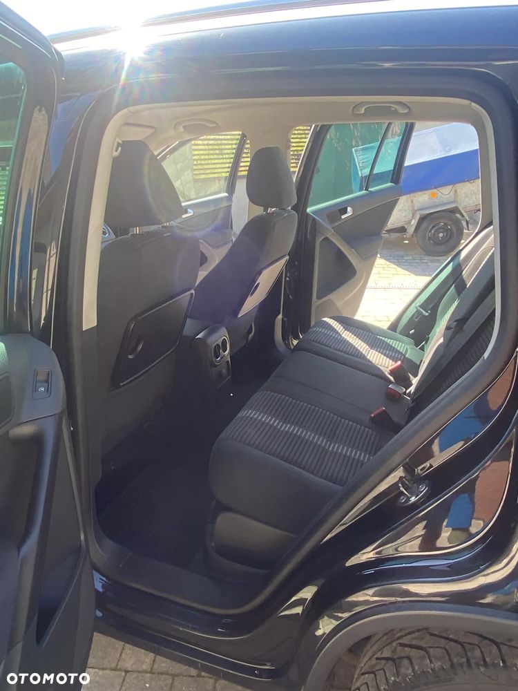 Volkswagen Tiguan - 8