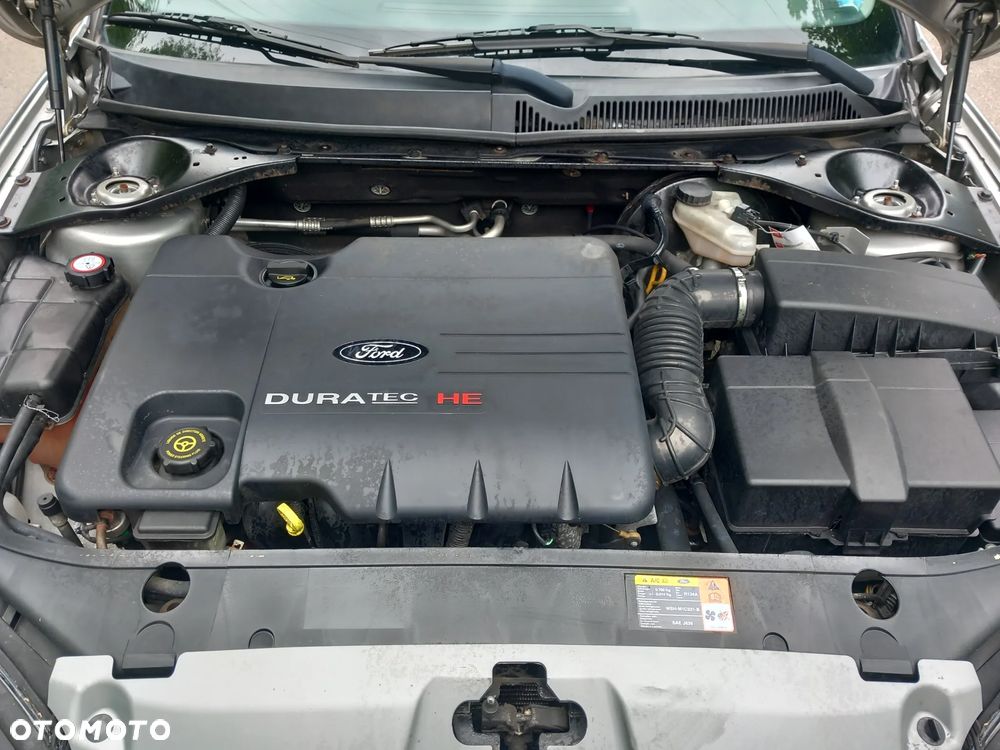 Ford Mondeo 2.0 Ghia Executive - 32