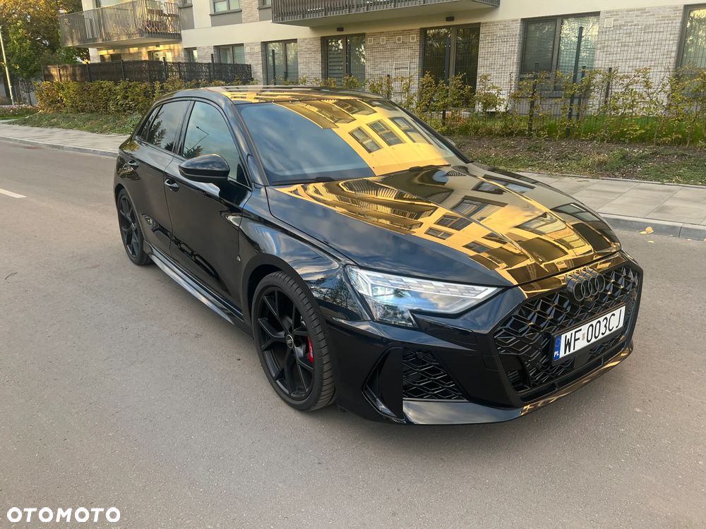 Audi RS3 Sportback - 1