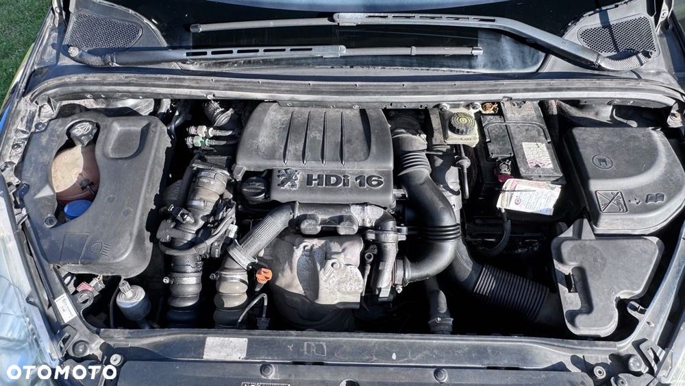 Peugeot 307 - 8