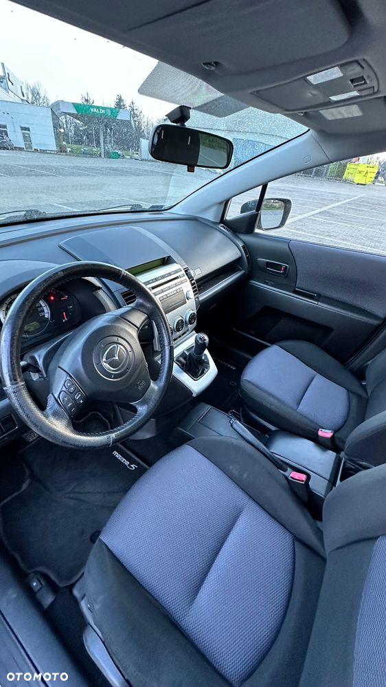 Mazda 5 - 12