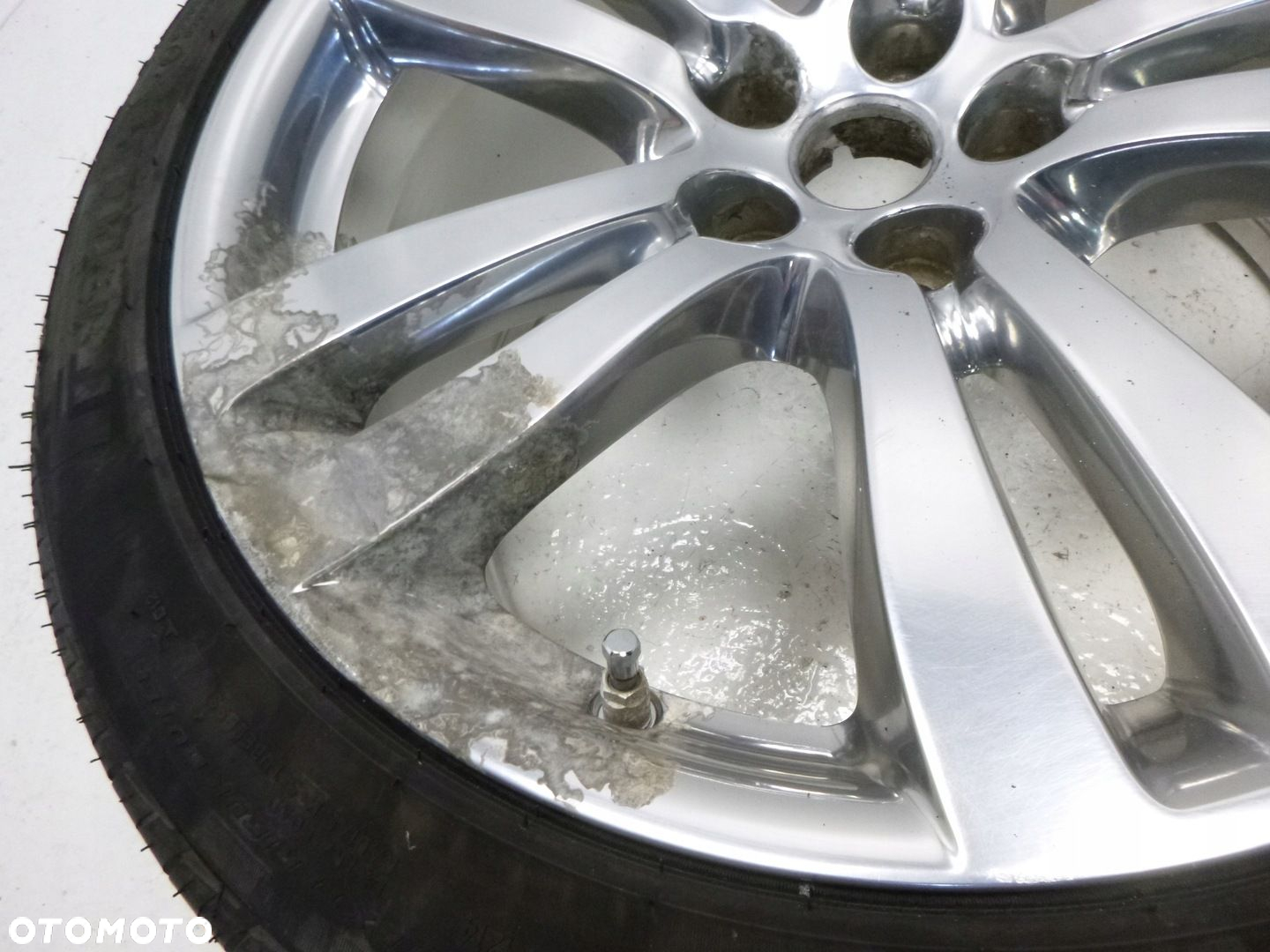 JAGUAR XF XE XJ 10X19 ORYGINALNA FELGA ALUMINIOWA R19 ET46 5x108 OPONA PIRELLI 275/40 WIELOSEZON KOŁO - 6